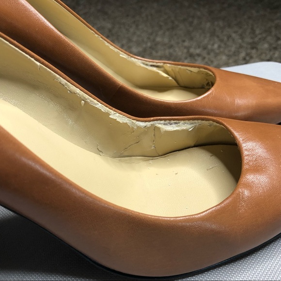 Ralph Lauren Size 7.5 Women’s Chestnut Heels - Picture 6 of 10